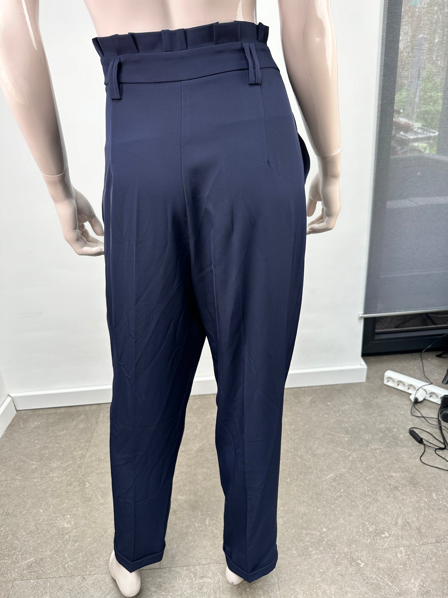 Blumarine donkerblauwe chino maat 38