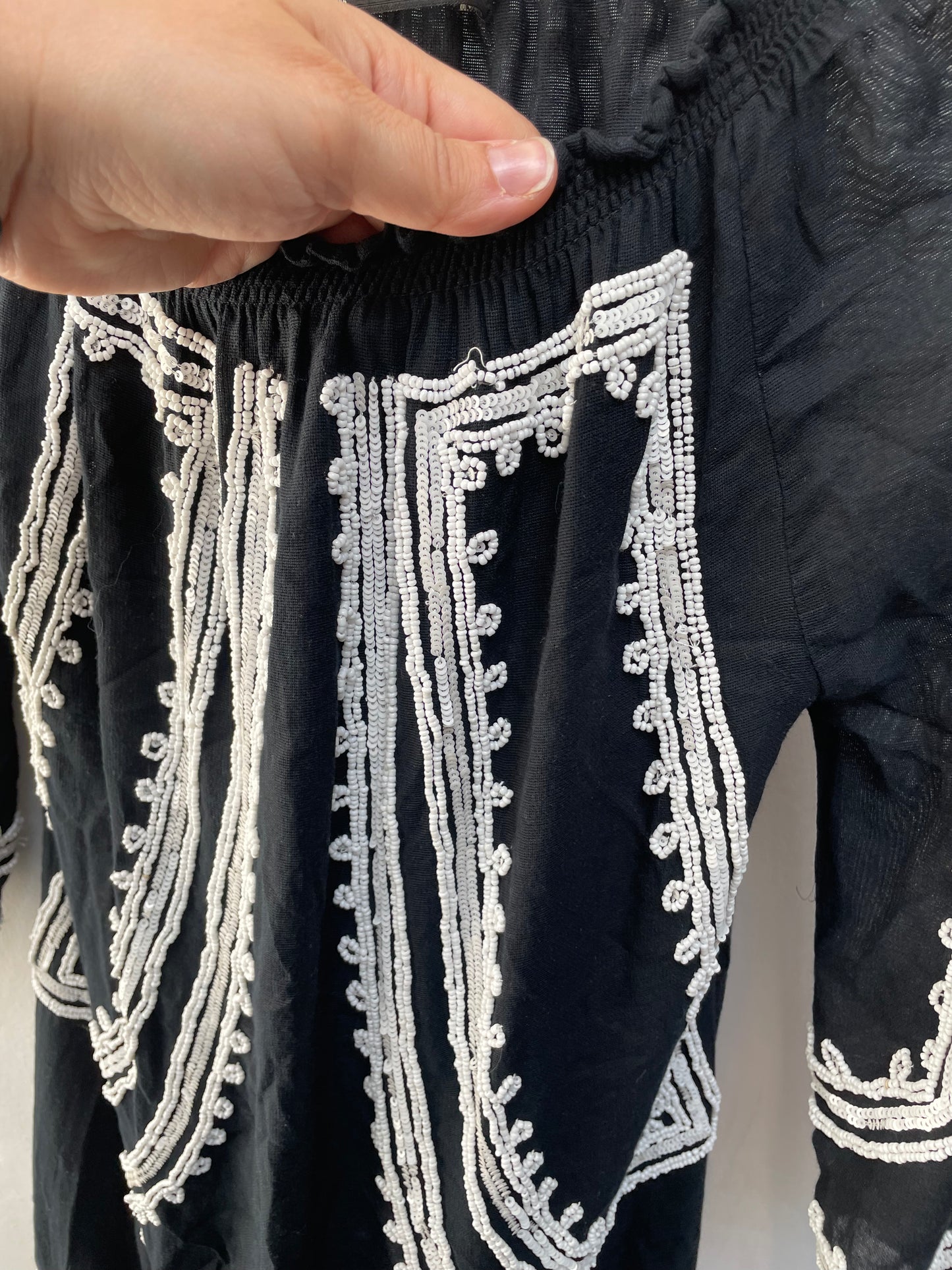 Zara zwarte tuniek met kraaltjes maat M