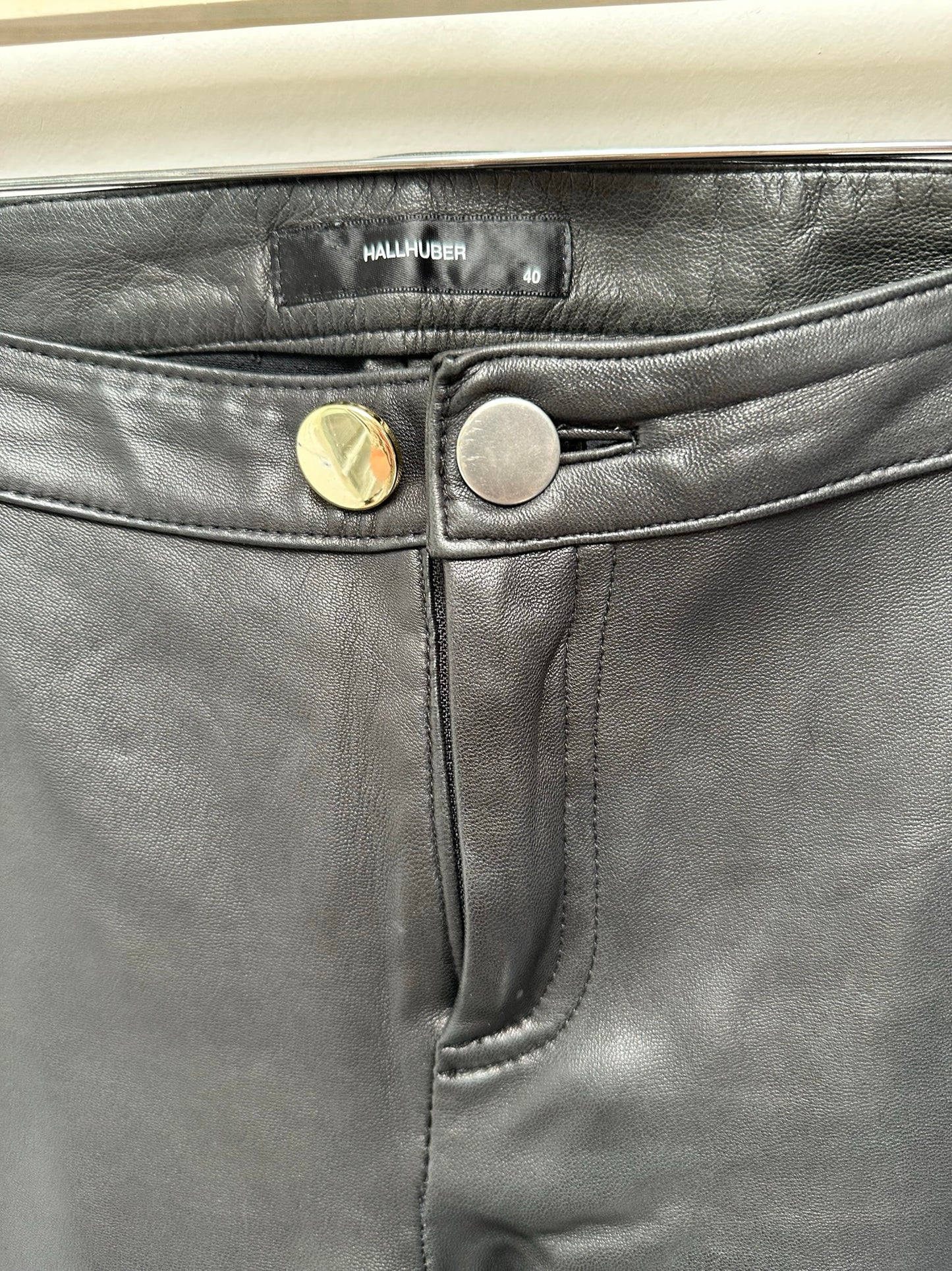 Hallhuber zwarte leren broek maat L