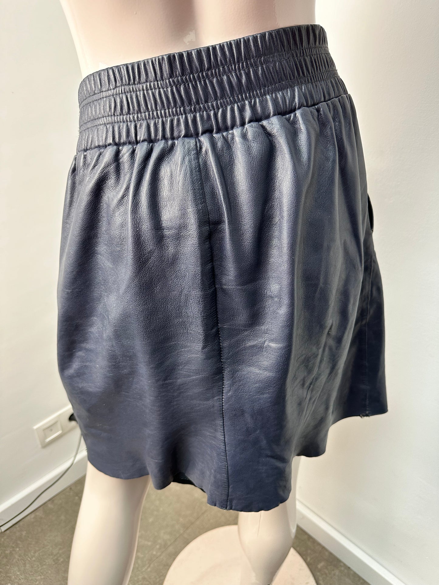 AIM blauw leren rokje maat L