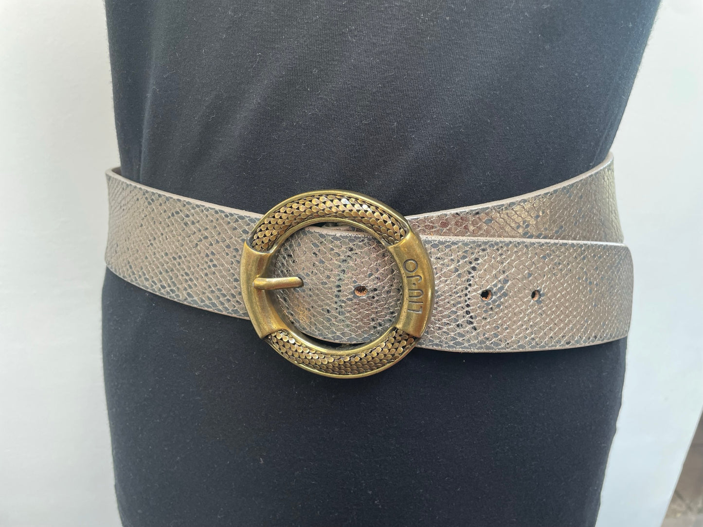Liu Jo taupe riem met gouden gesp maat S