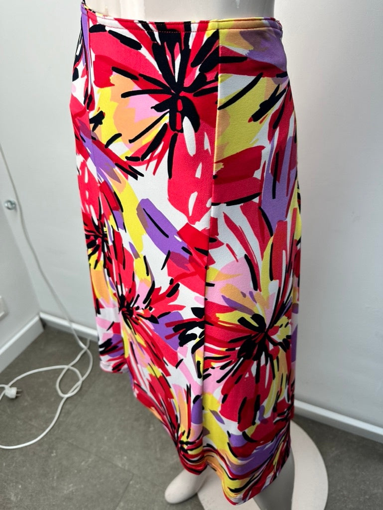 Taifun Rok maat 40 rood, roze, zwart