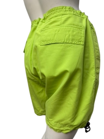 Livera Short maat XL Limoengroen