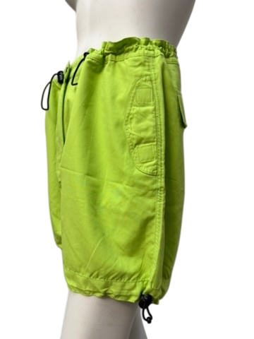 Livera Short maat XL Limoengroen