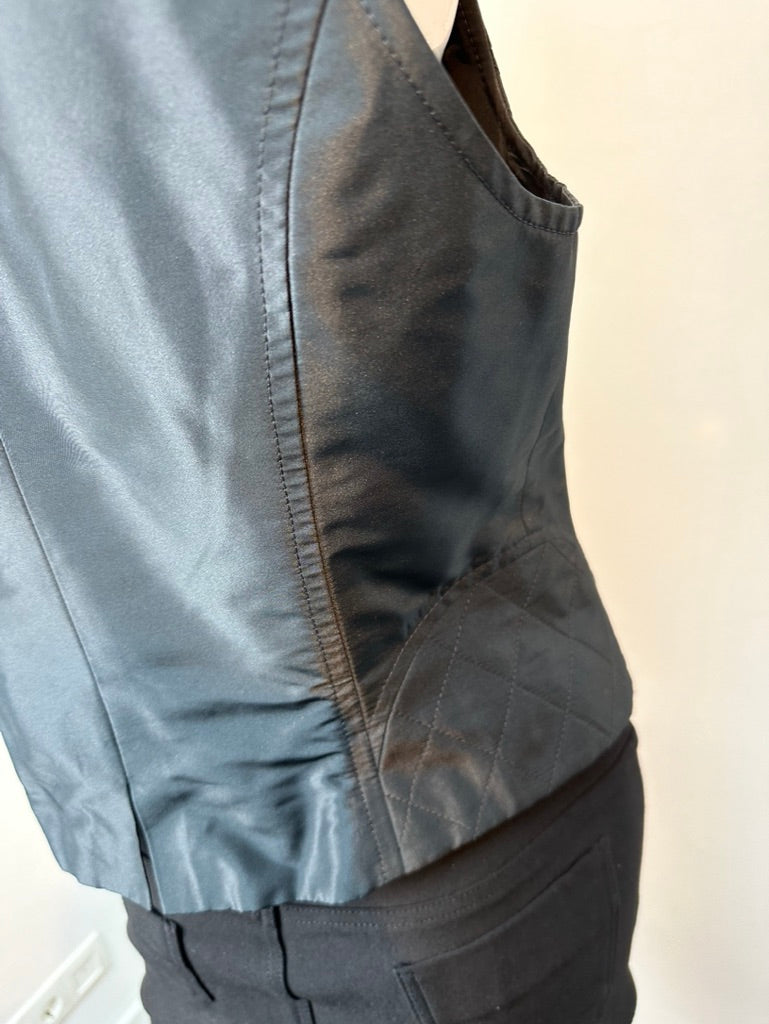 Erny van Reijmersdal zwart gilet maat 40