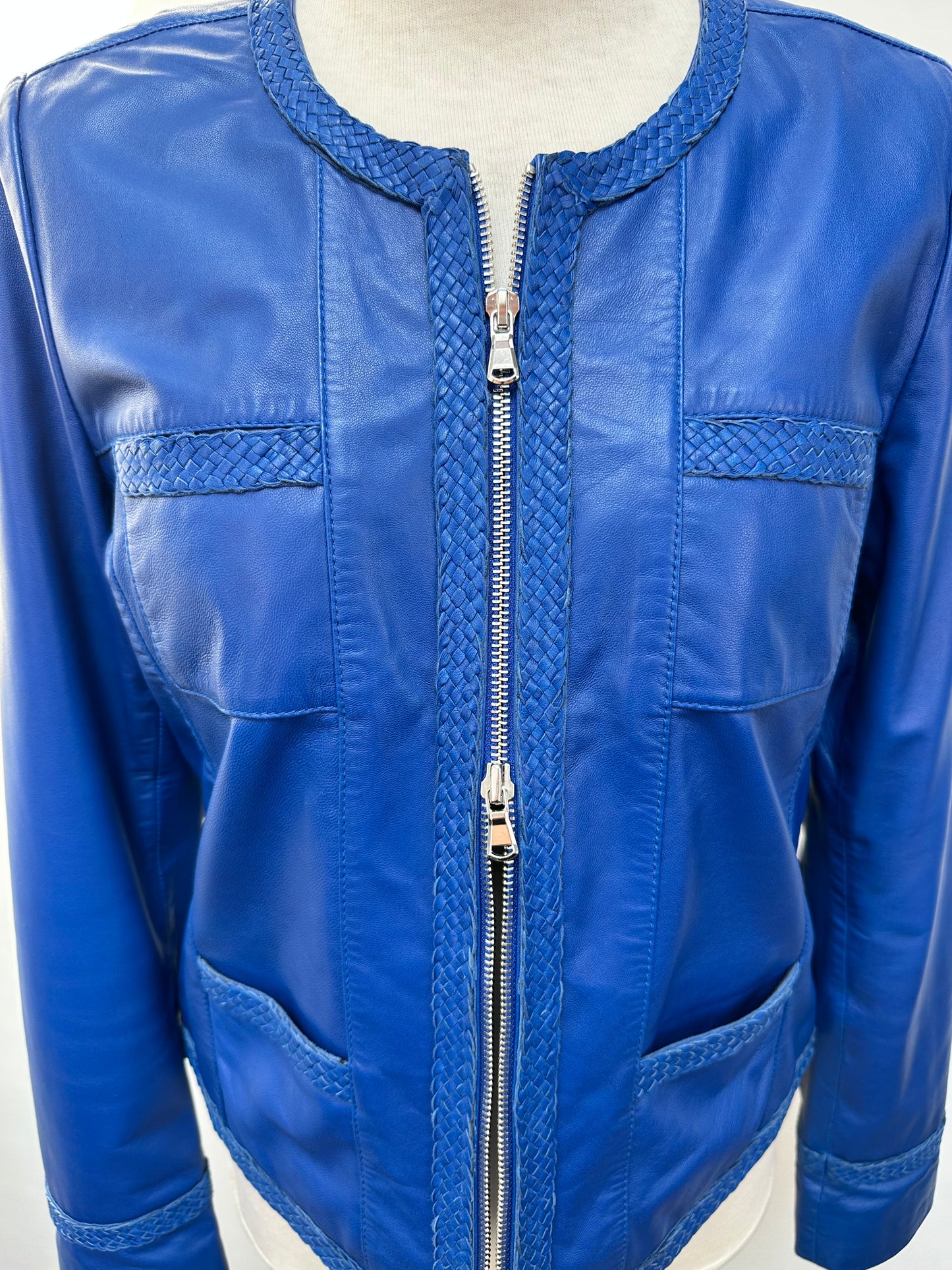 Claudia Sträter blauw leren jasje maat 40