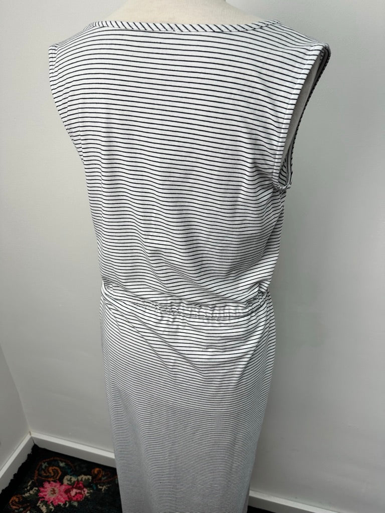 EDC halflange gestreepte jurk maat M