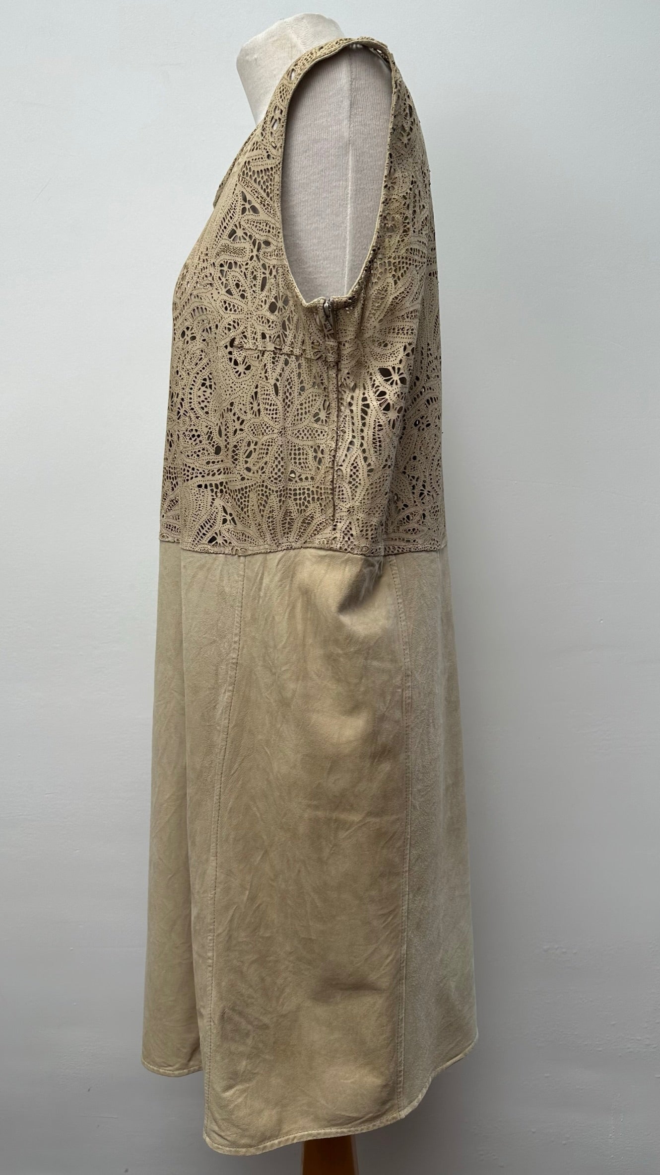 ...Soul beige leren jurk maat 40
