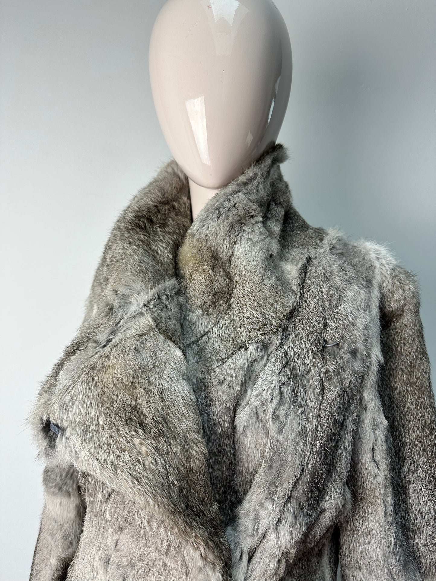Essentiel Antwerp Fur jas maat 36