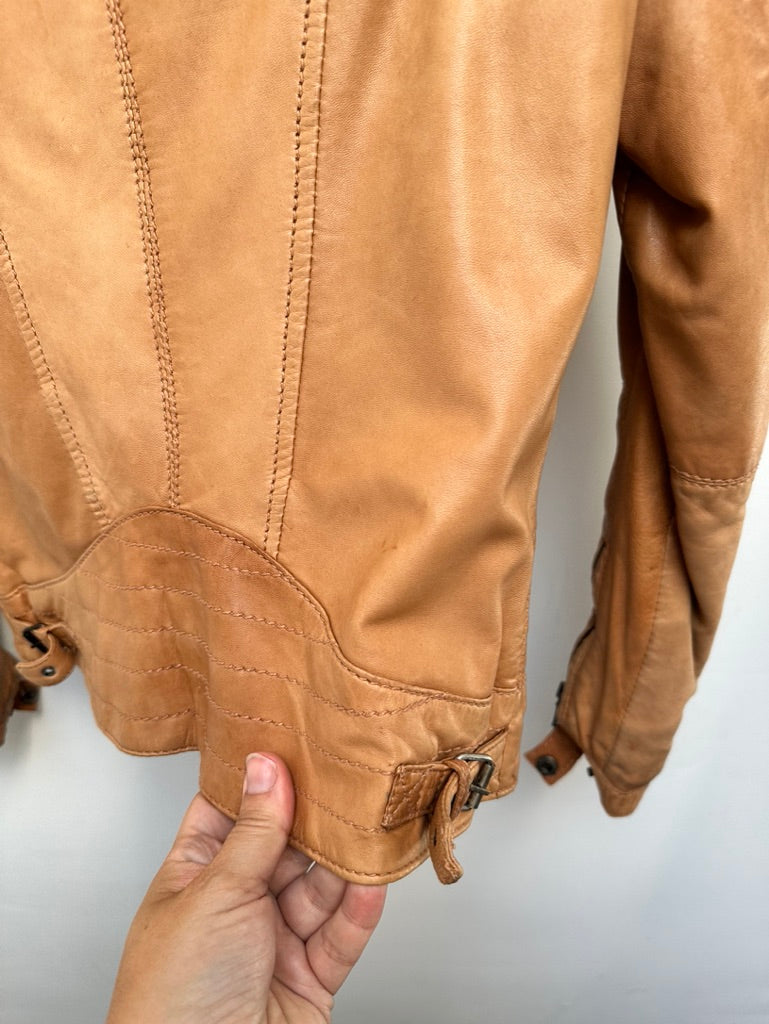 Stradivarius cognac biker jasje leer maat M