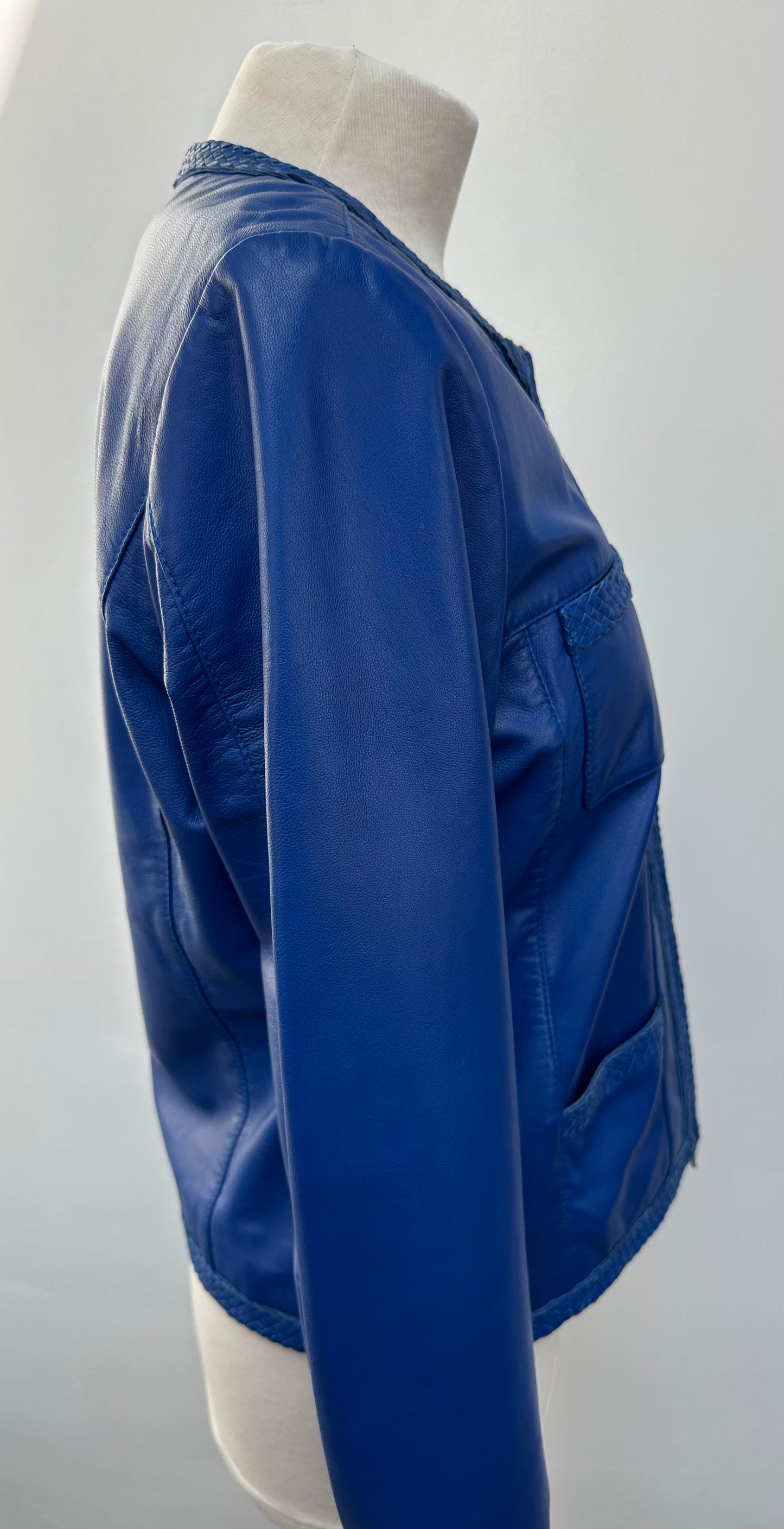 Claudia Sträter blauw leren jasje maat 40