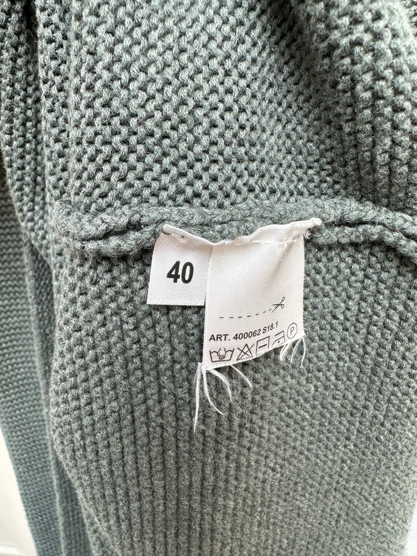 Repeat grijze trui maat 40