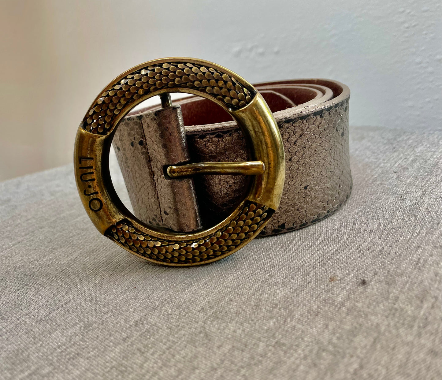 Liu Jo taupe riem met gouden gesp maat S