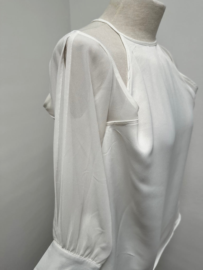 Zara top met cutouts wit maat M