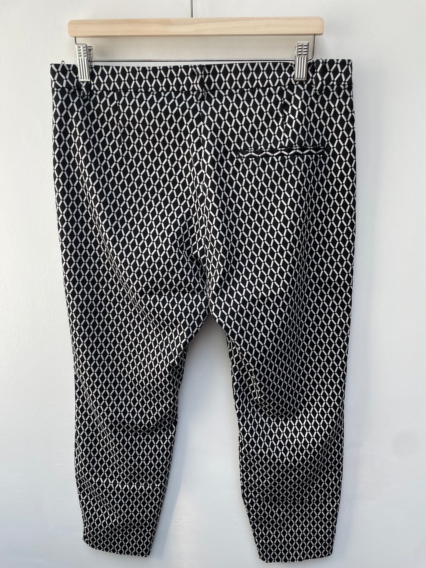 H&M cropped chino zwart/wit maat 44