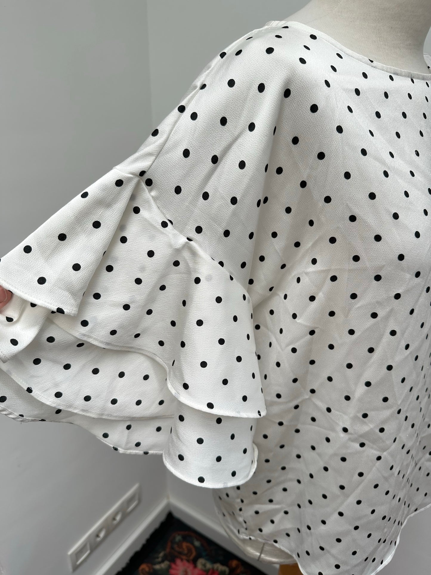 H&M polkadot blouse maat 36