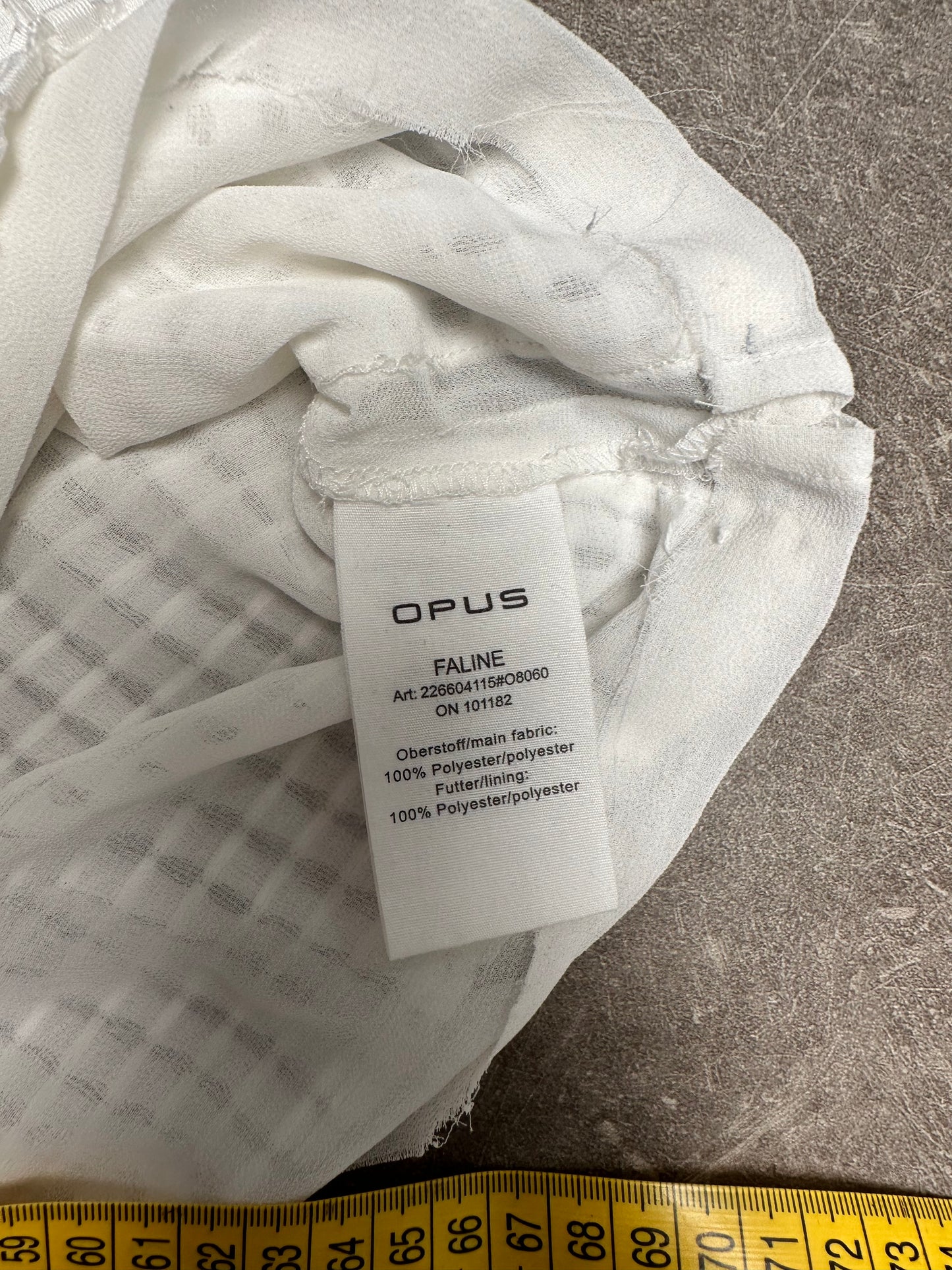 Opus mouwloze top maat 40