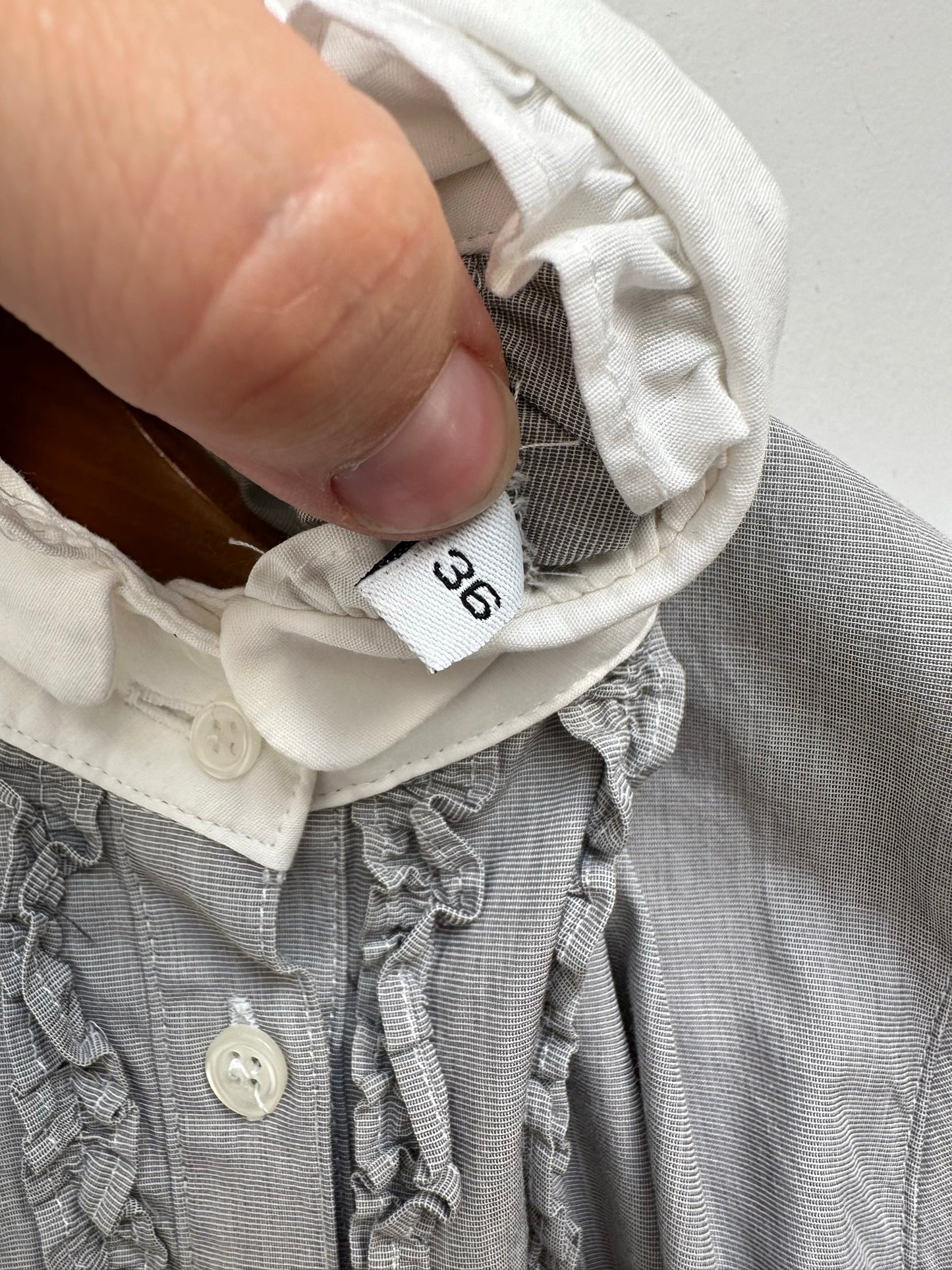 Purdey grijze blouse met witte kraag maat 36