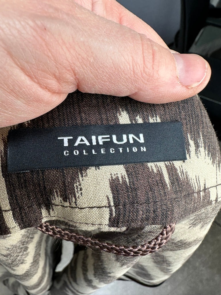 Taifun bruin jasje met print maat 40