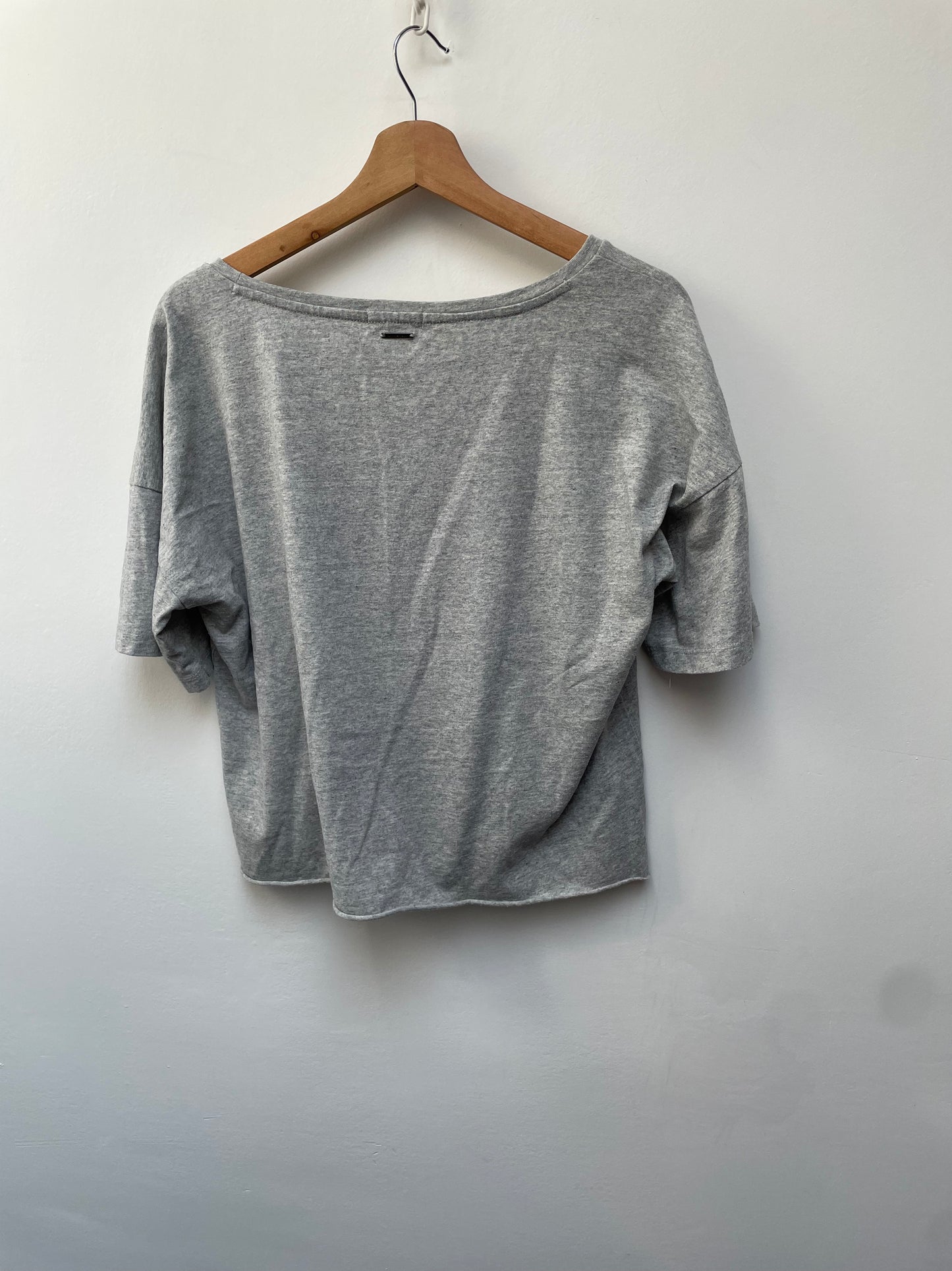 Calvin Klein grijs t-shirt cropped maat M