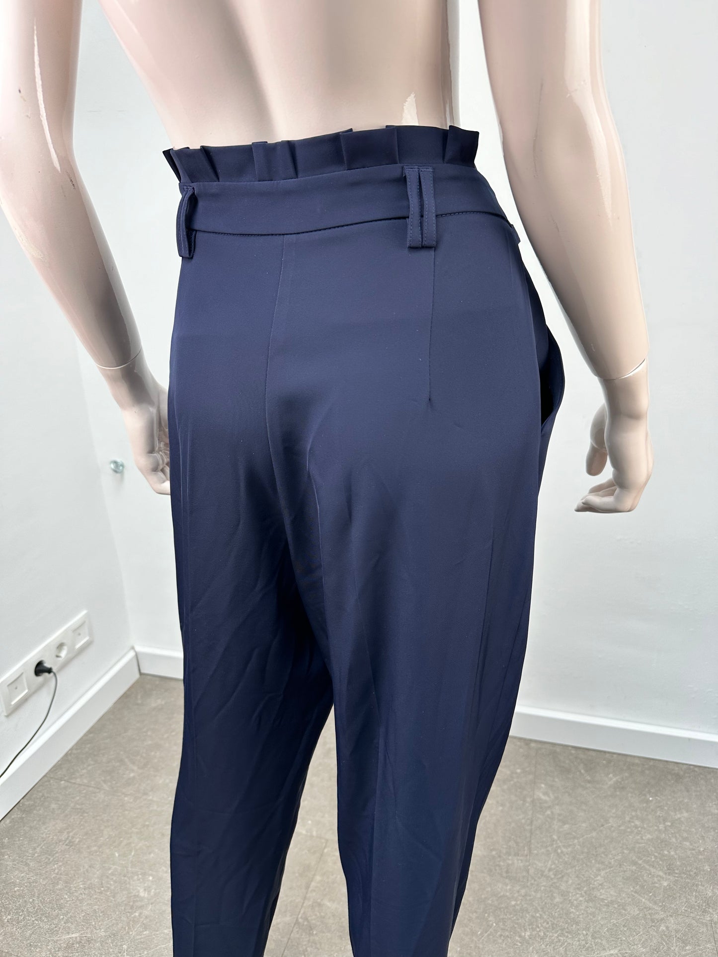 Blumarine donkerblauwe chino maat 38