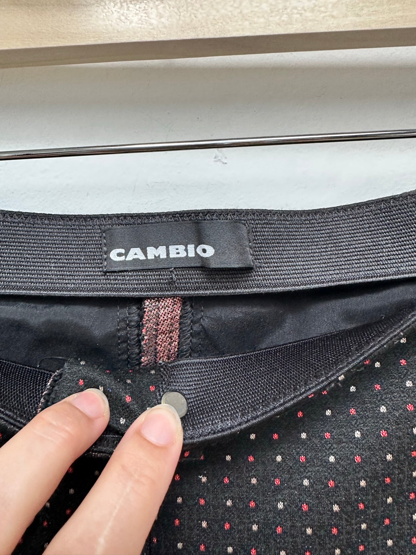 Cambio zwarte broek met stipjes maat 38