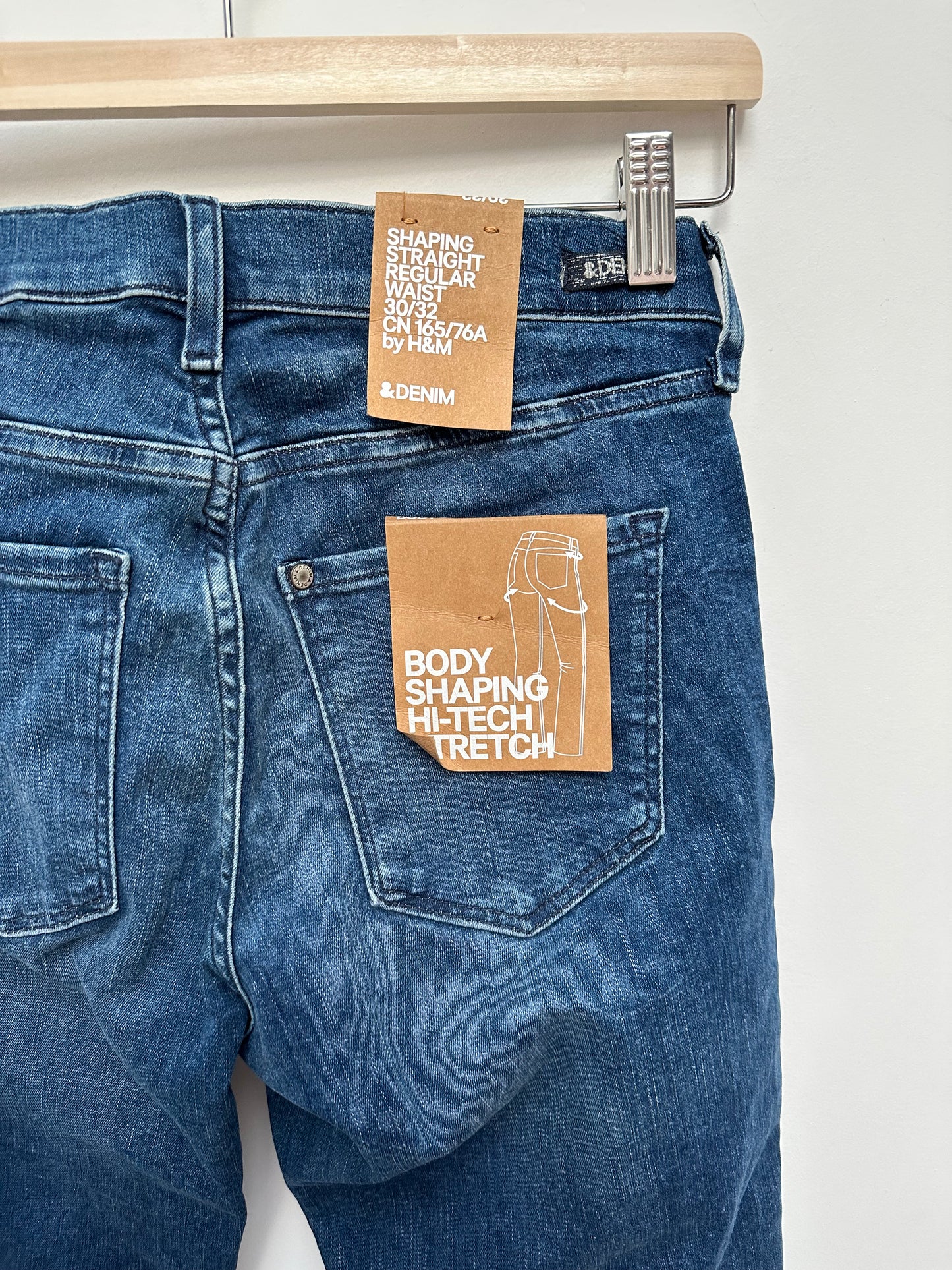 H&M shaping jeans straight regular waist maat 30/32