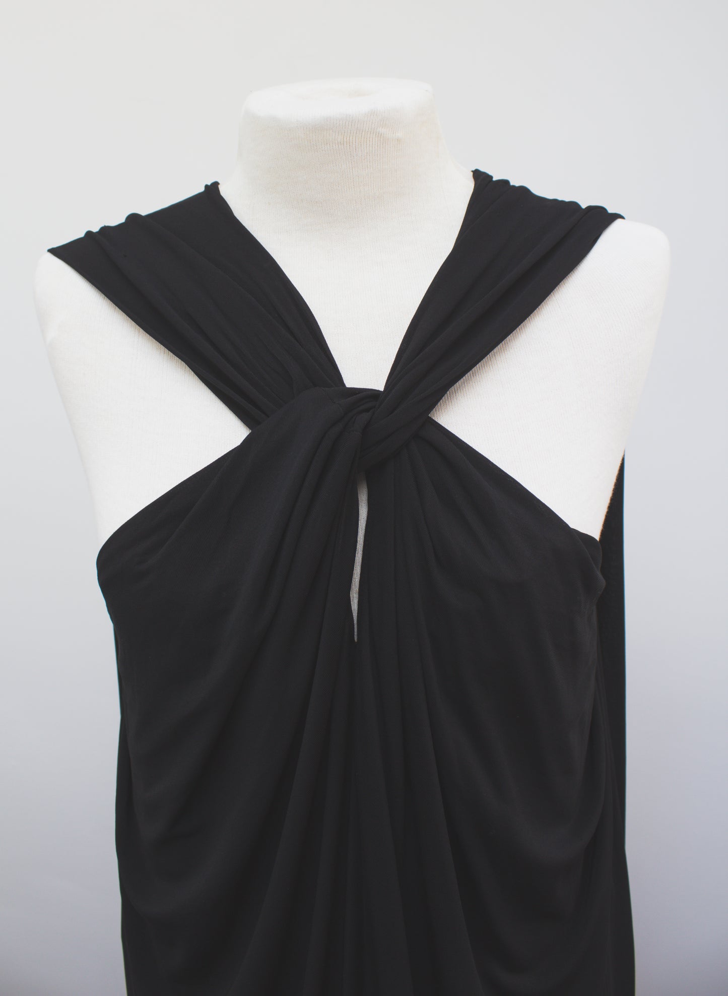 Vanessa Bruno zwart minijurkje met draperie maat 2