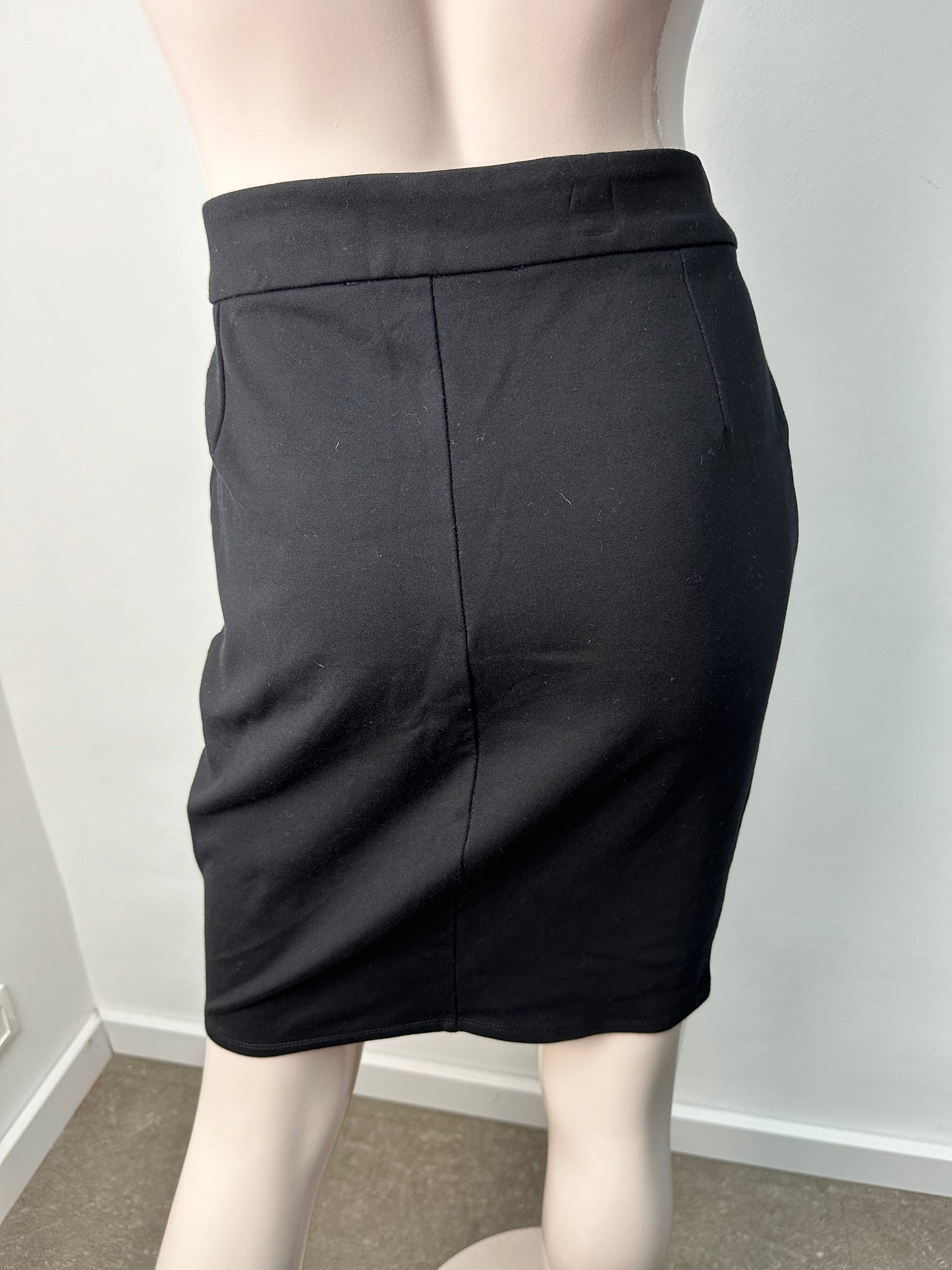 Woman By Earn zwart rokje maat 40