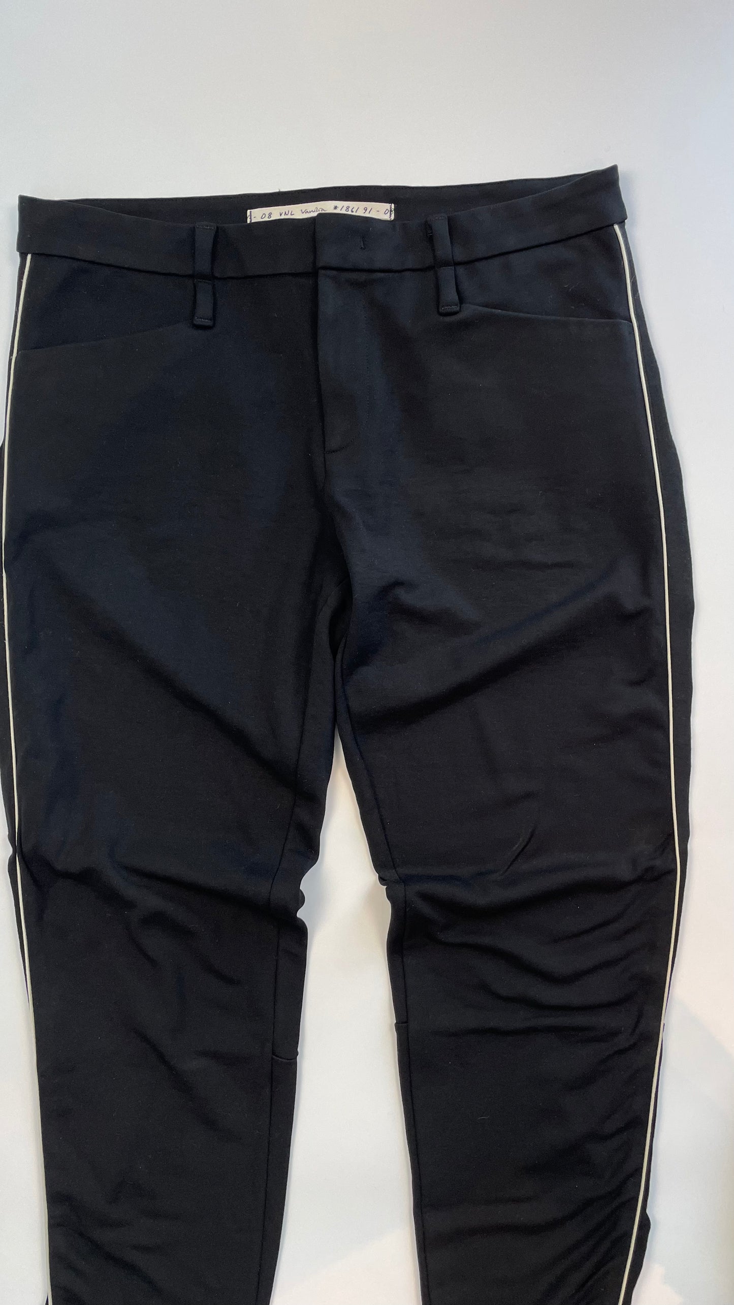 Vanilia zwarte broek met piping maat 40