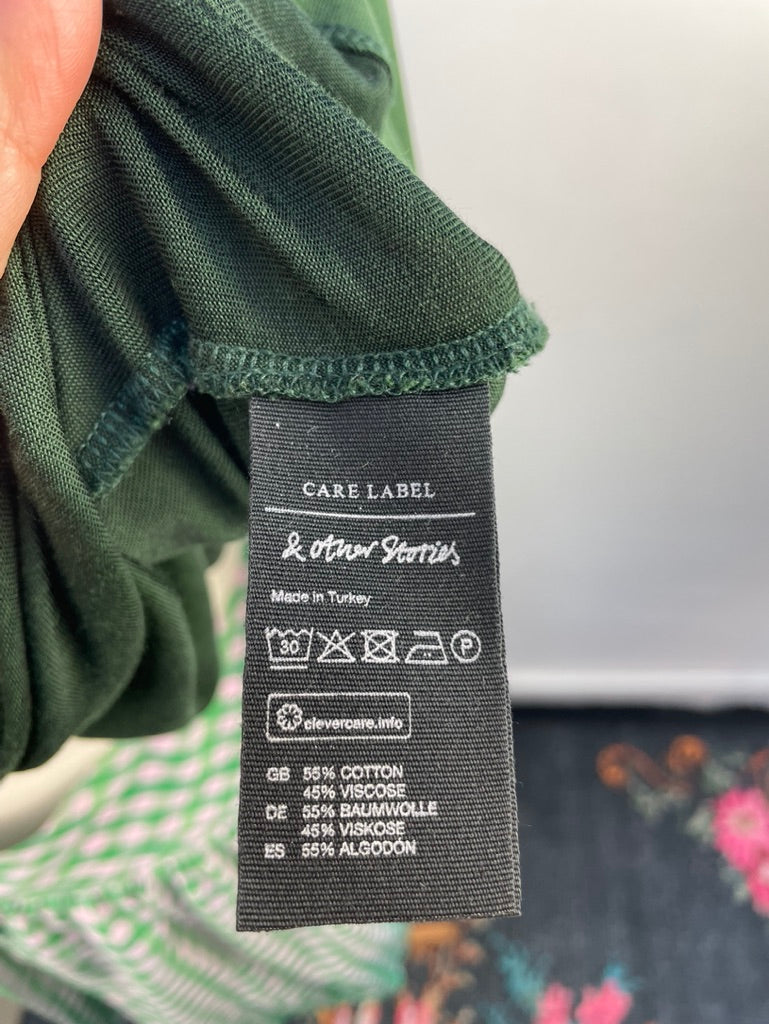 &Other Stories groene longsleeve maat 36