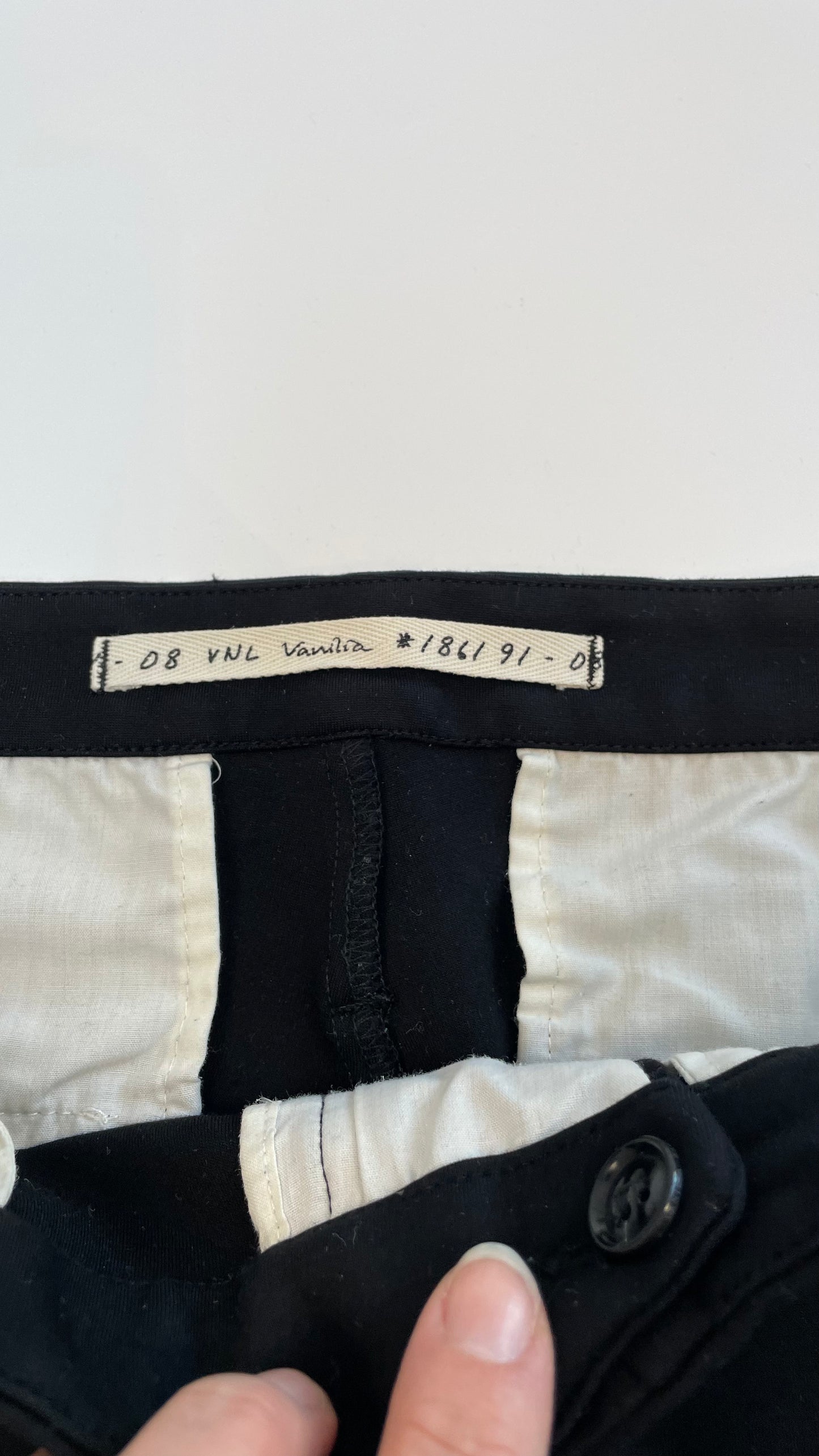 Vanilia zwarte broek met piping maat 40