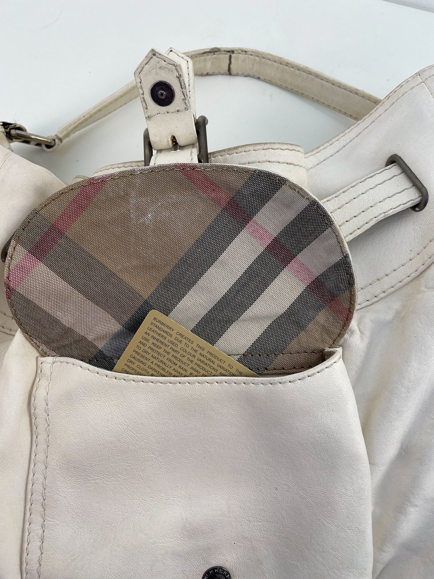 Burberry hobo schoudertas crème