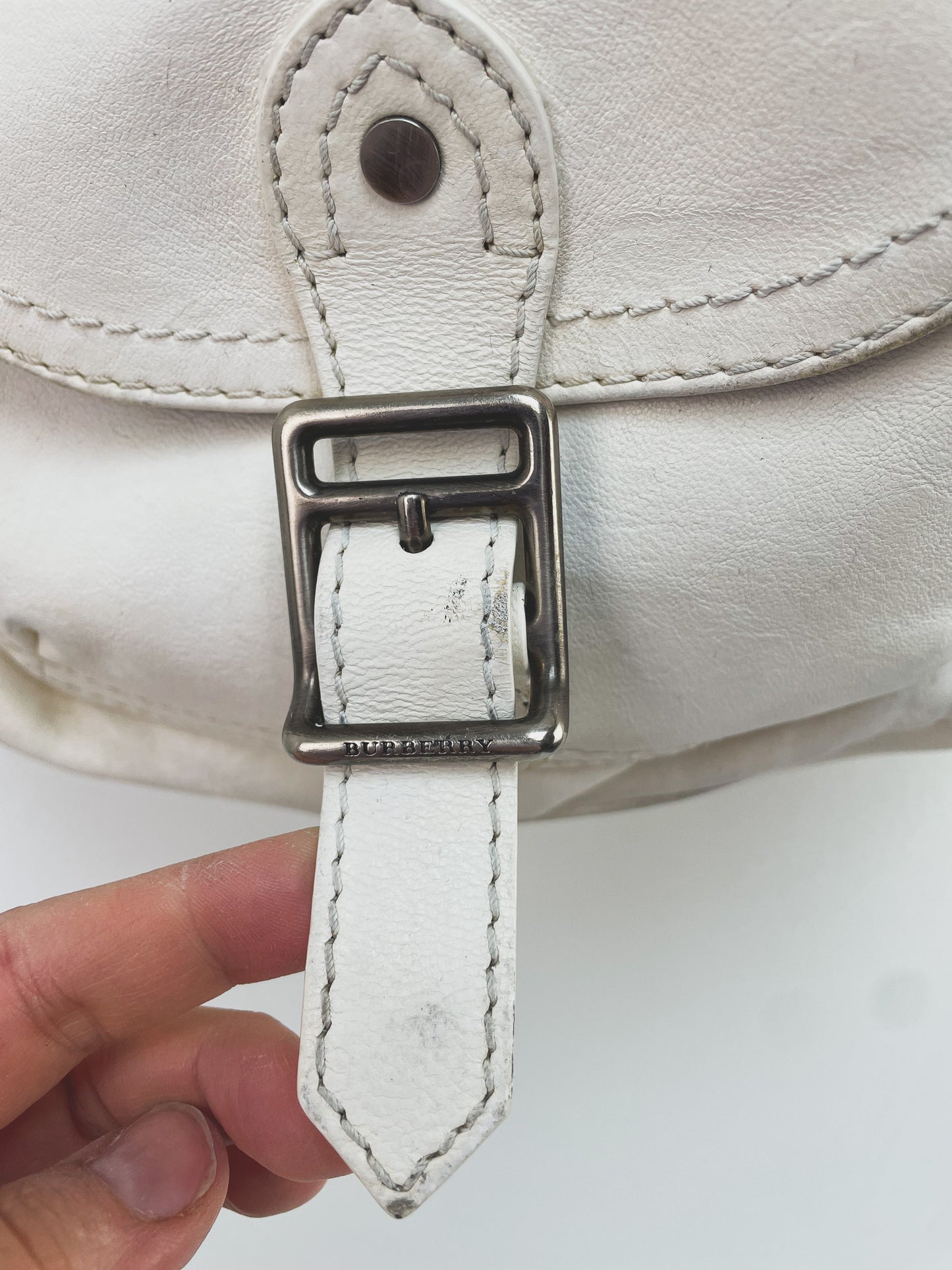 Burberry hobo schoudertas crème