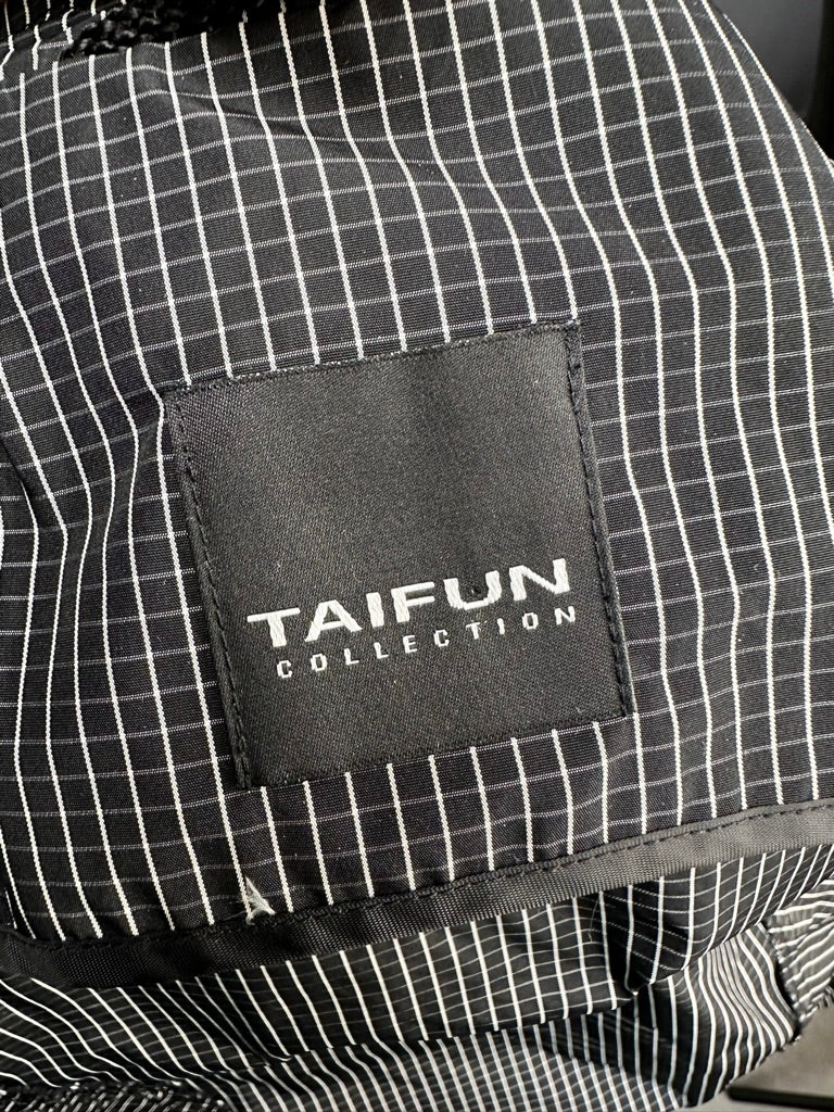 Taifun zwart colbert maat 40