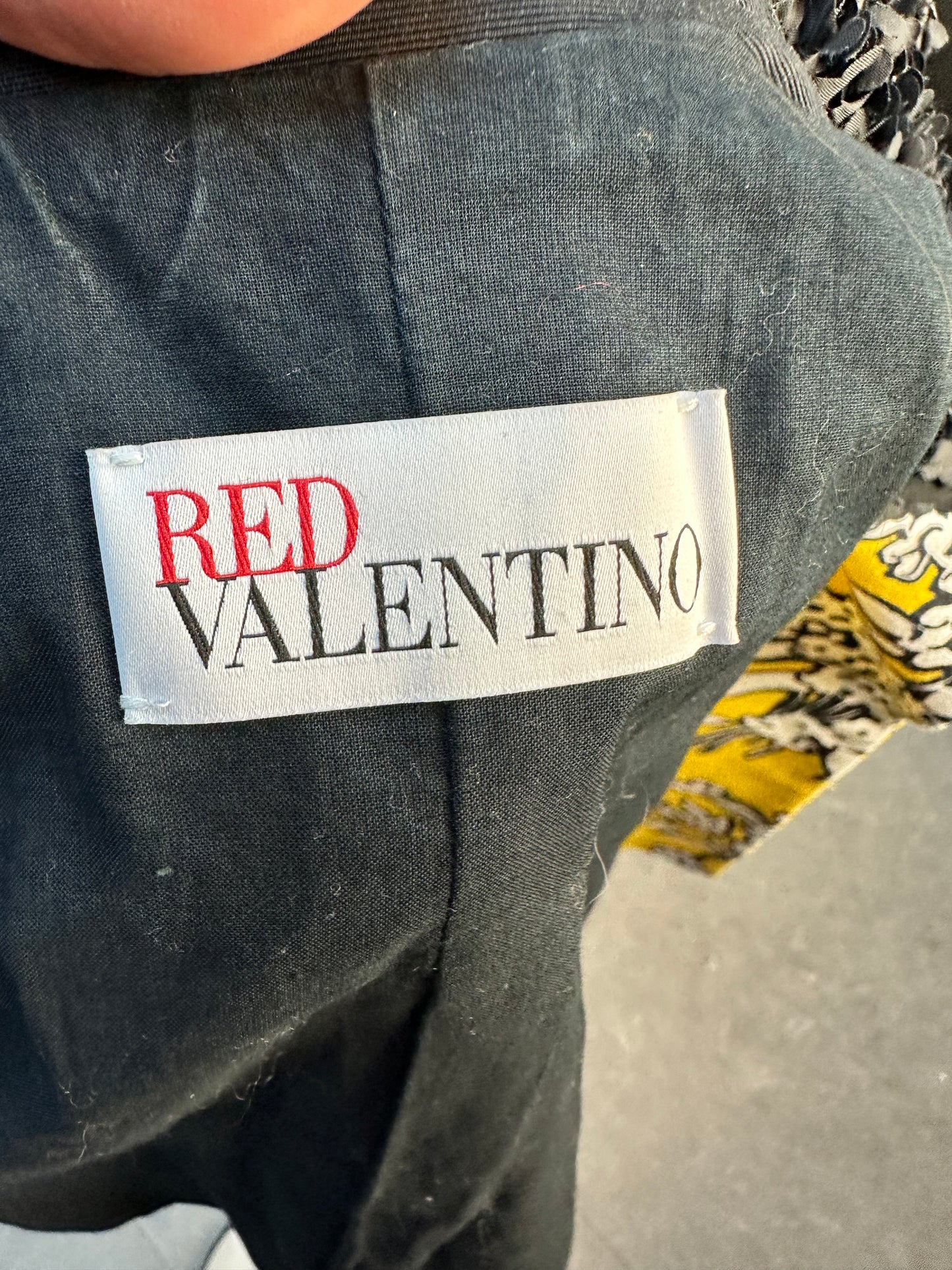 Valentino RED geel jasje maat 40
