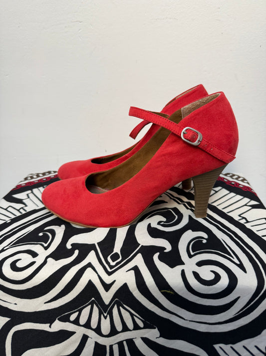 Tamaris Pumps maat 38 rood