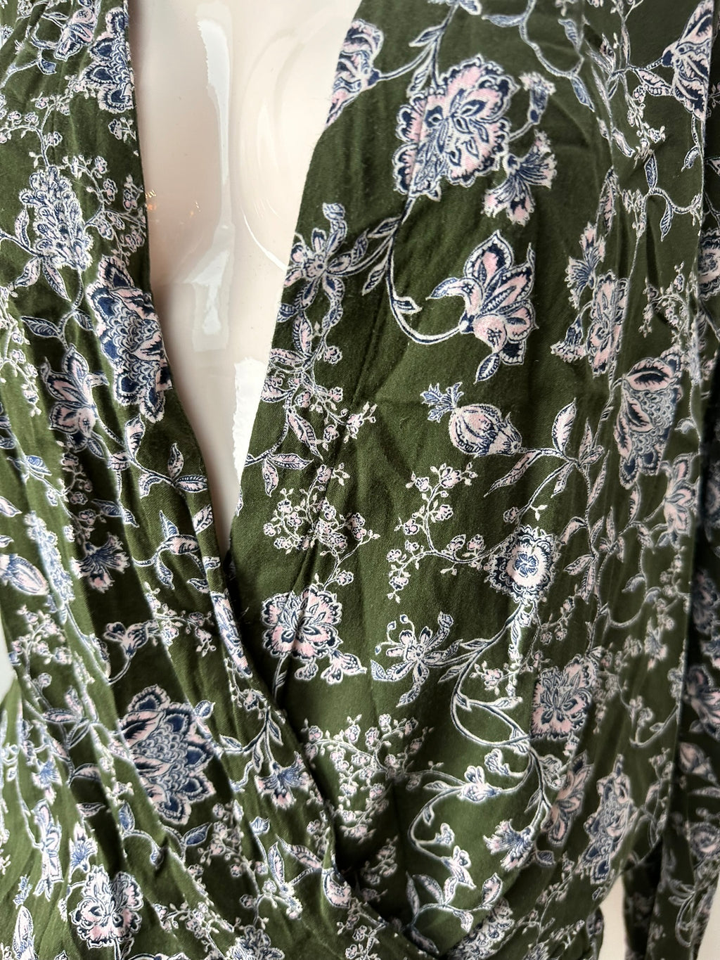 Rosemunde groene longsleeve overslag maat L