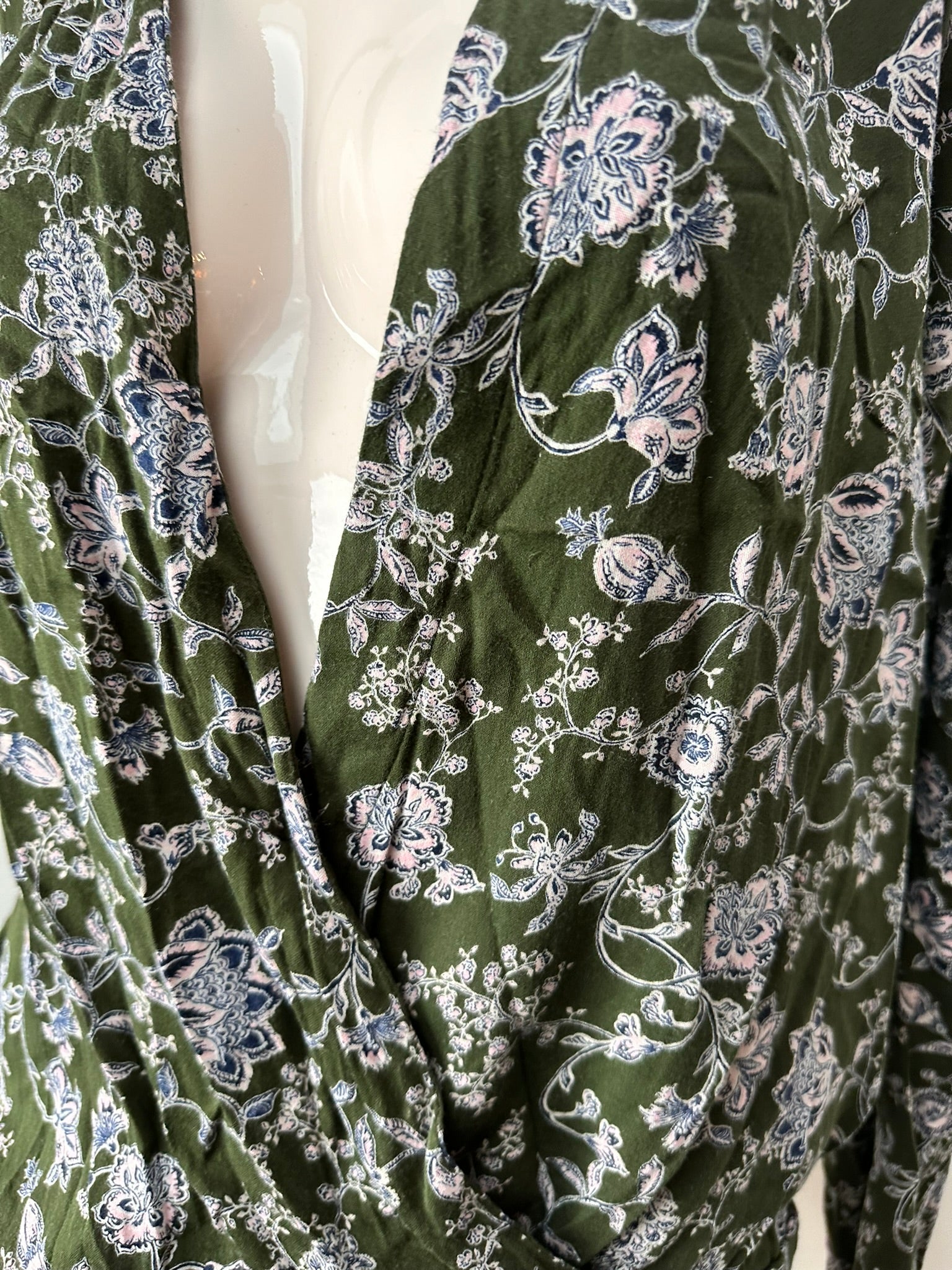 Rosemunde groene longsleeve overslag maat L