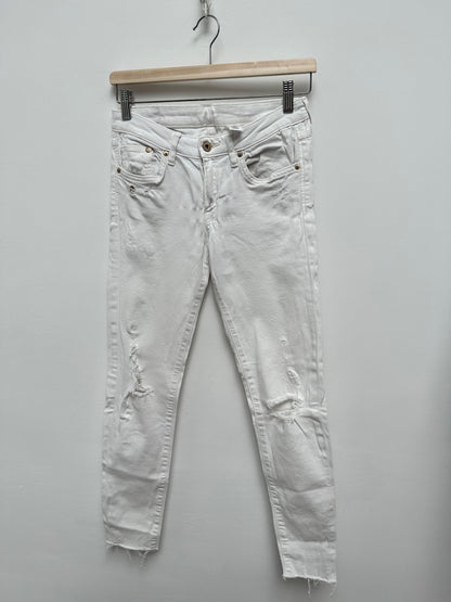 H&M ripped jeans wit maat 27/32