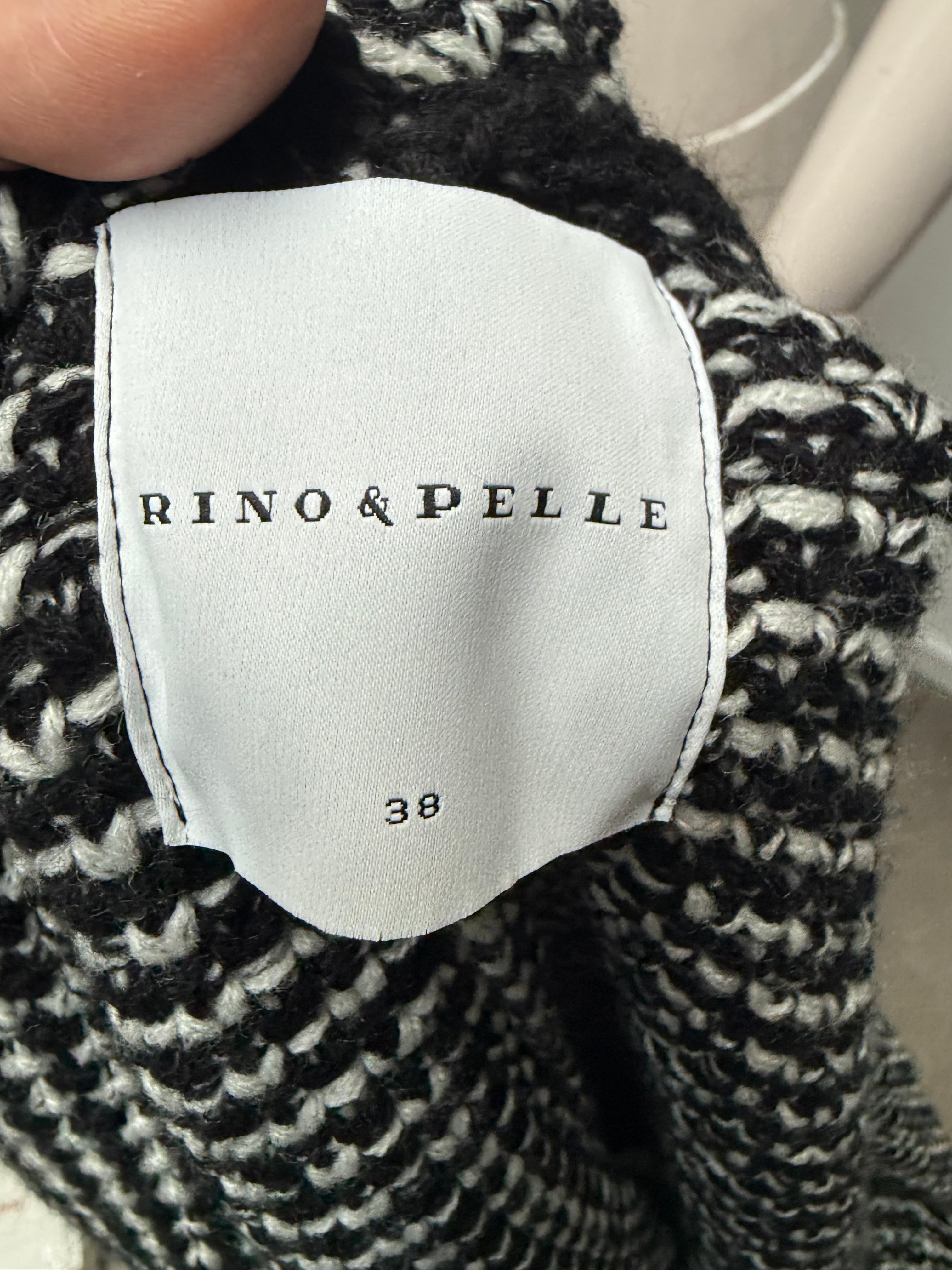 Rino et Pelle Vest maat 38 zwart; wit