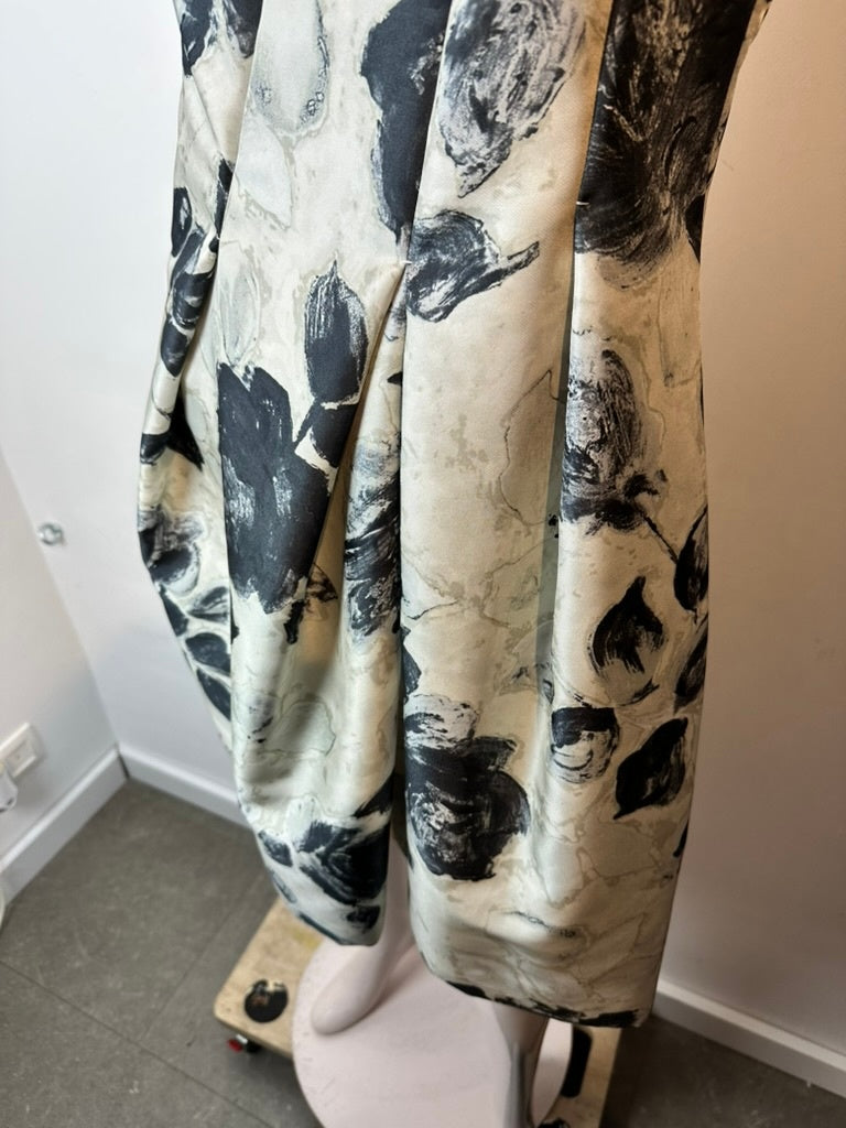 Natan Jurk maat FR44 (40) beige, zwart