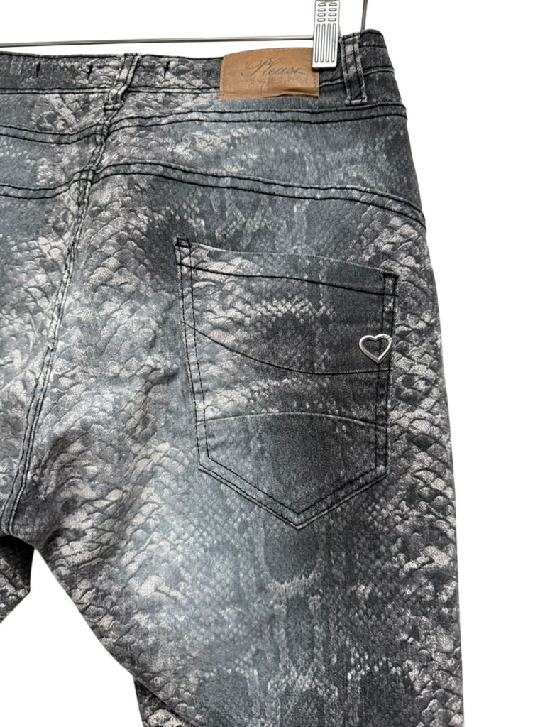 Please Broek maat M Zwart met slangenprint