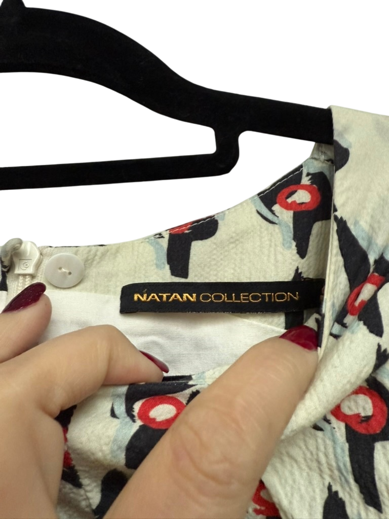 Natan Jurk maat FR 42 Beige met zwart en rood patroon