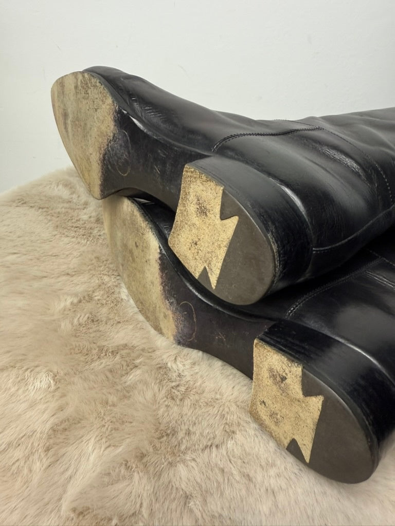 Prada Laarzen maat 39,5 Zwart met rood binnenwerk