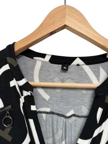 Zoso Jurk maat M Zwart met wit en grijs patroon