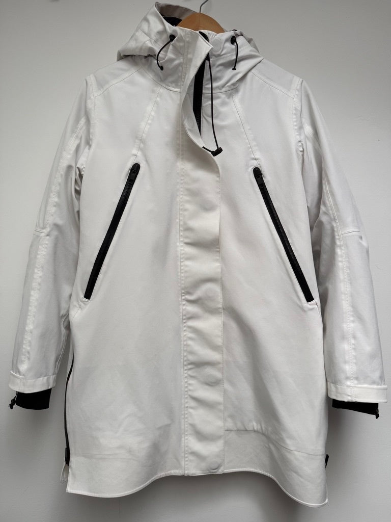 Distrikt Nørrebro Jas maat S Wit