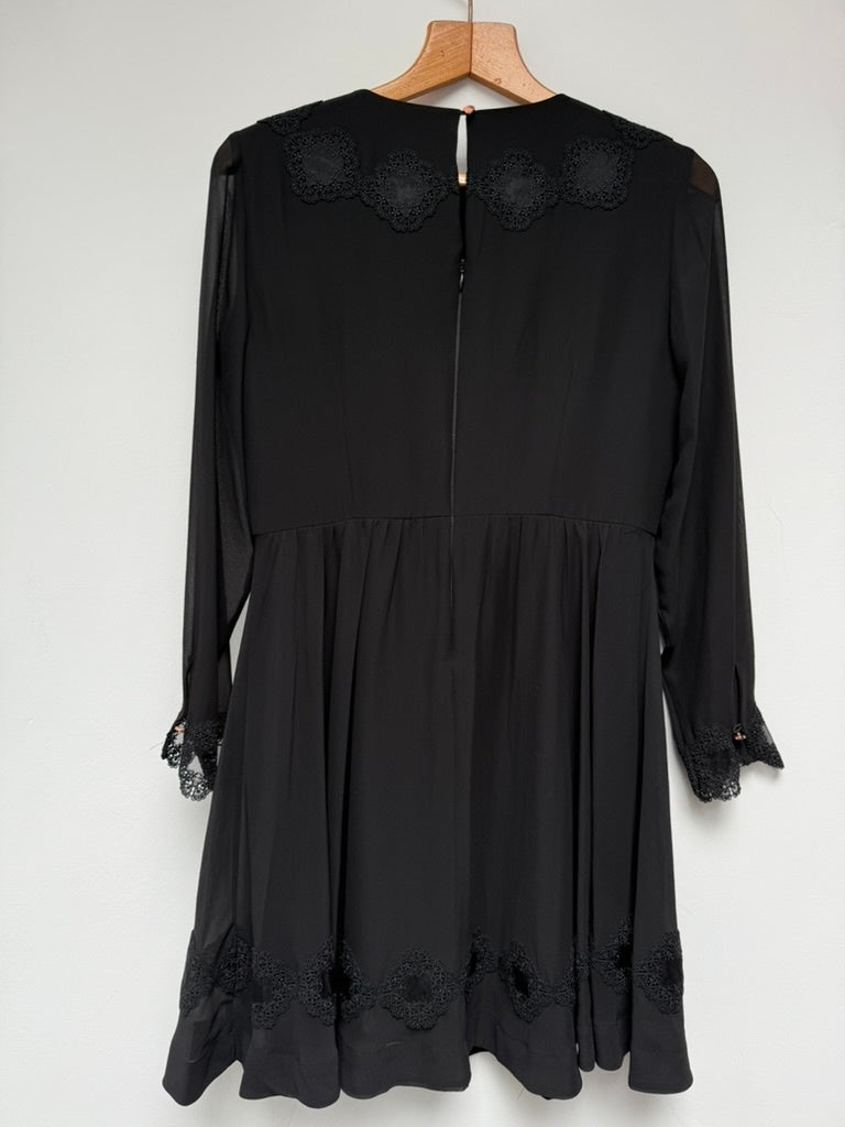 Ted Baker Jurk maat 3 zwart