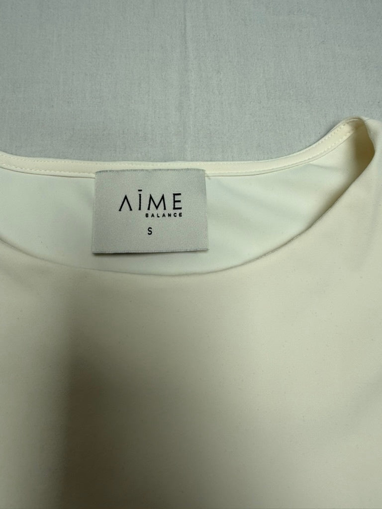 AIME Balance Top maat S Ecru