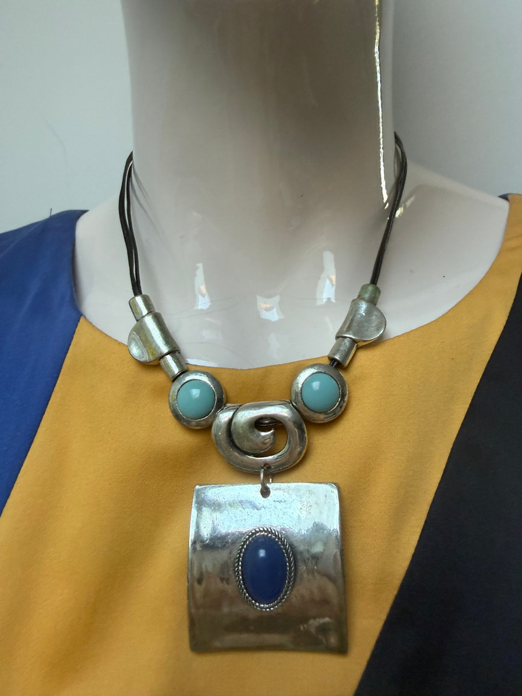 Ketting maat Onbekend zilver, Mosterdgeel en blauw